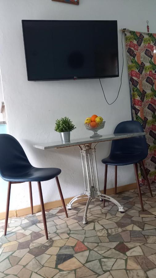 Rainbow House With Garden Villa Viareggio Esterno foto